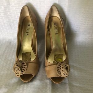 Nude Guess heels